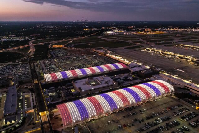Atlanta hartsfield jackson airport is officially the busiest in the world again