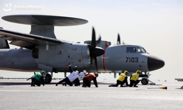 Chinese KJ-600 launching from Fujian