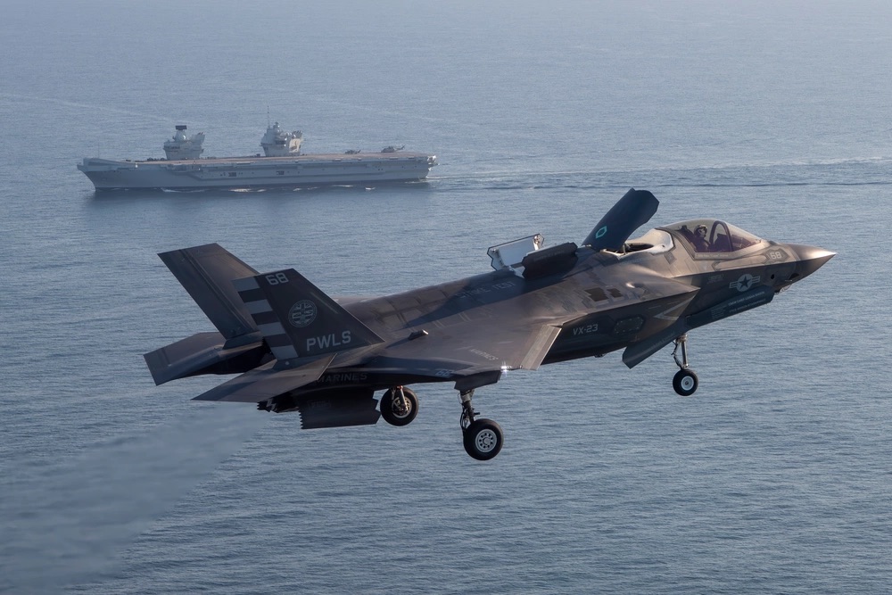 Lockheed Martin F-35B landing on the HMS Prince of Wales