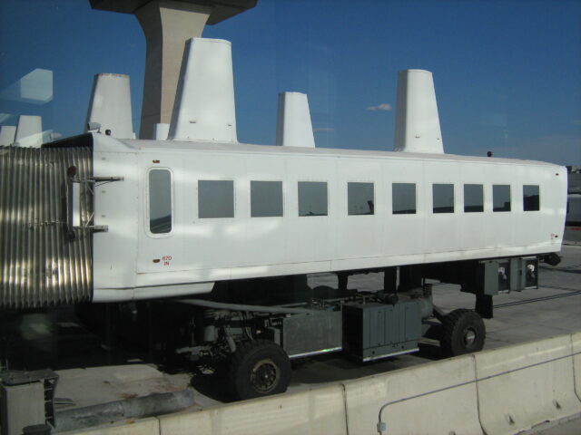 Mobile lounge Washington Dulles Airport 2010