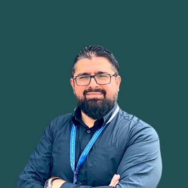 Omar Memon headshot