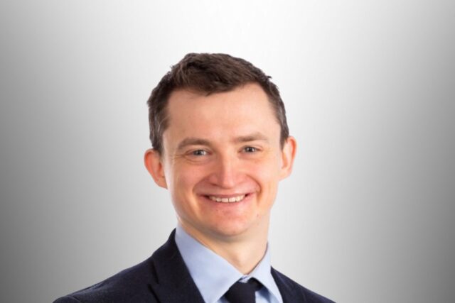 Phil Merchant headshot